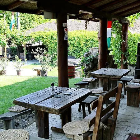 Pataky Borporta Bed and breakfast Tarcal