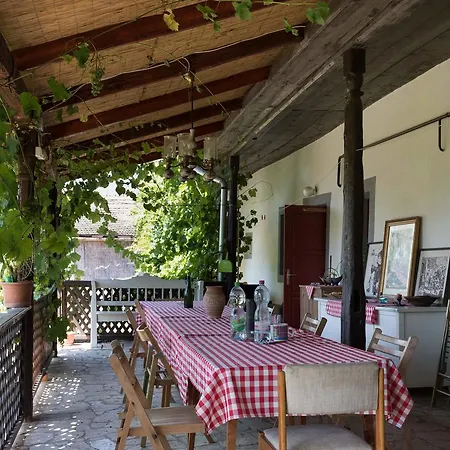 Bed & Breakfast Pataky Borporta *