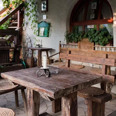 Pataky Borporta Bed and breakfast *