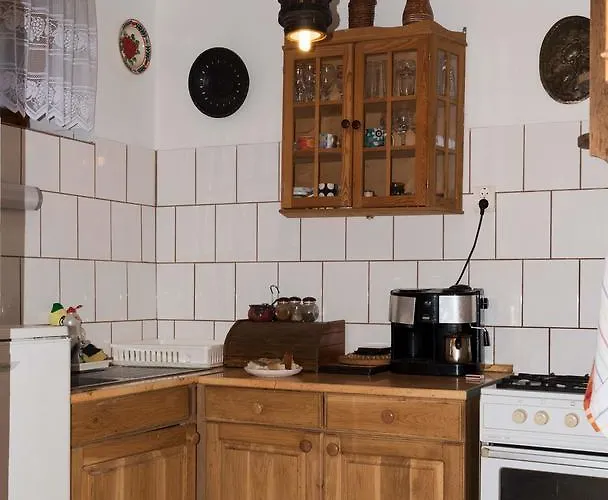 Pataky Borporta לינה וארוחת בוקר *